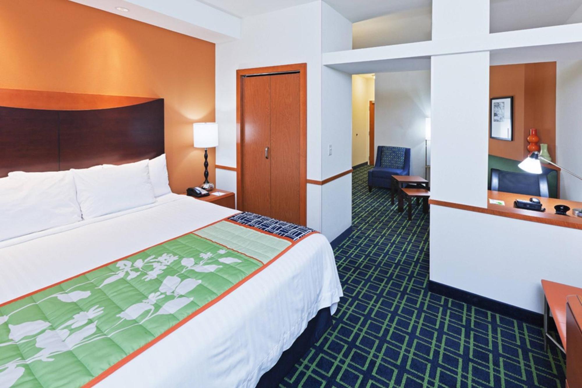 Fairfield Inn & Suites Tulsa South Medical District Buitenkant foto
