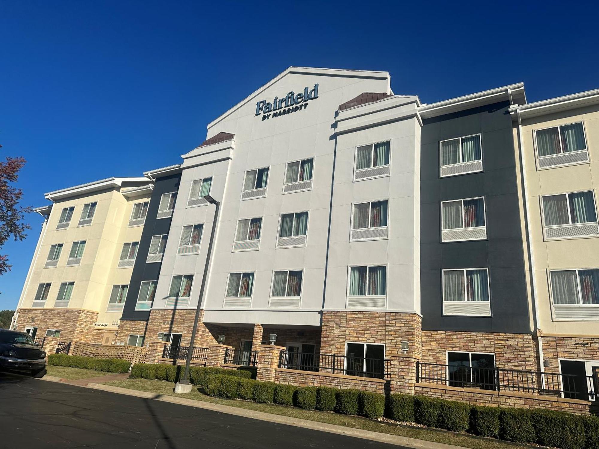 Fairfield Inn & Suites Tulsa South Medical District Buitenkant foto