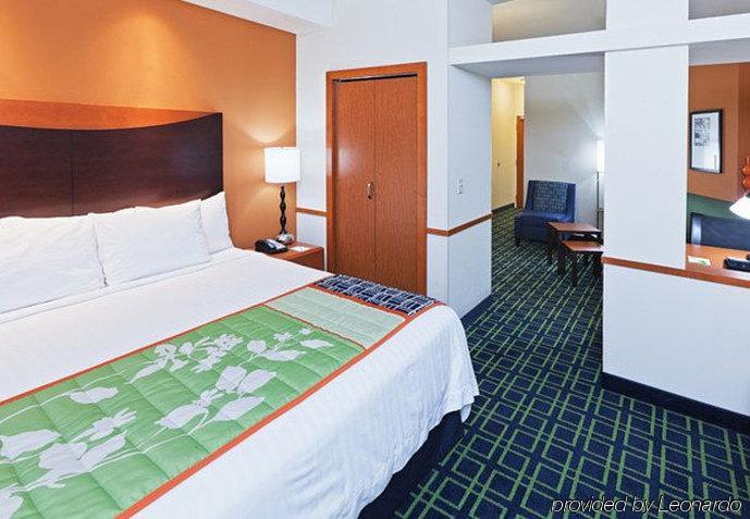 Fairfield Inn & Suites Tulsa South Medical District Buitenkant foto