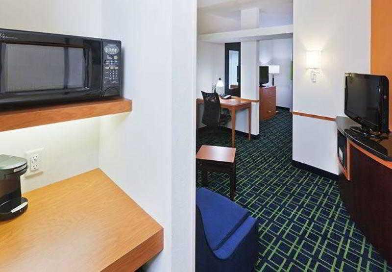 Fairfield Inn & Suites Tulsa South Medical District Buitenkant foto